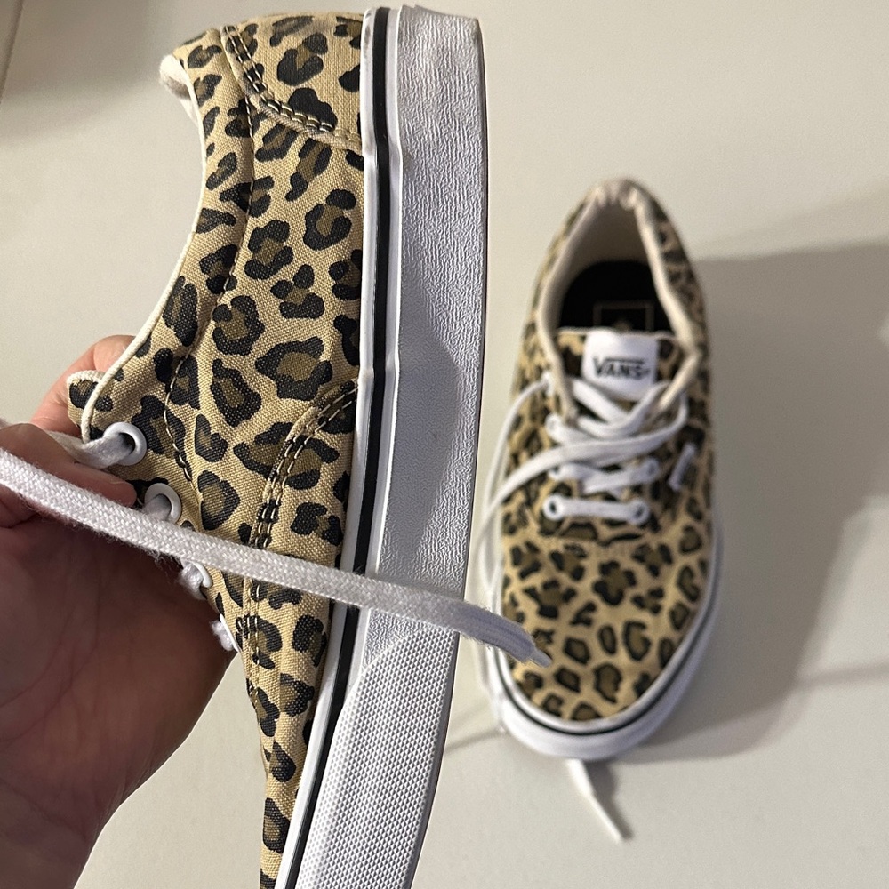 Vans Leopard Print Sneakers with White Accents - Picture 2 of 5